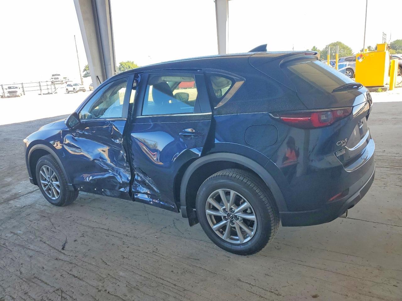 2025 Mazda Cx-5 - Image 2