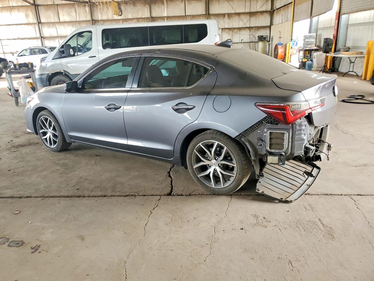 2020 Acura Ilx Premium - Image 2