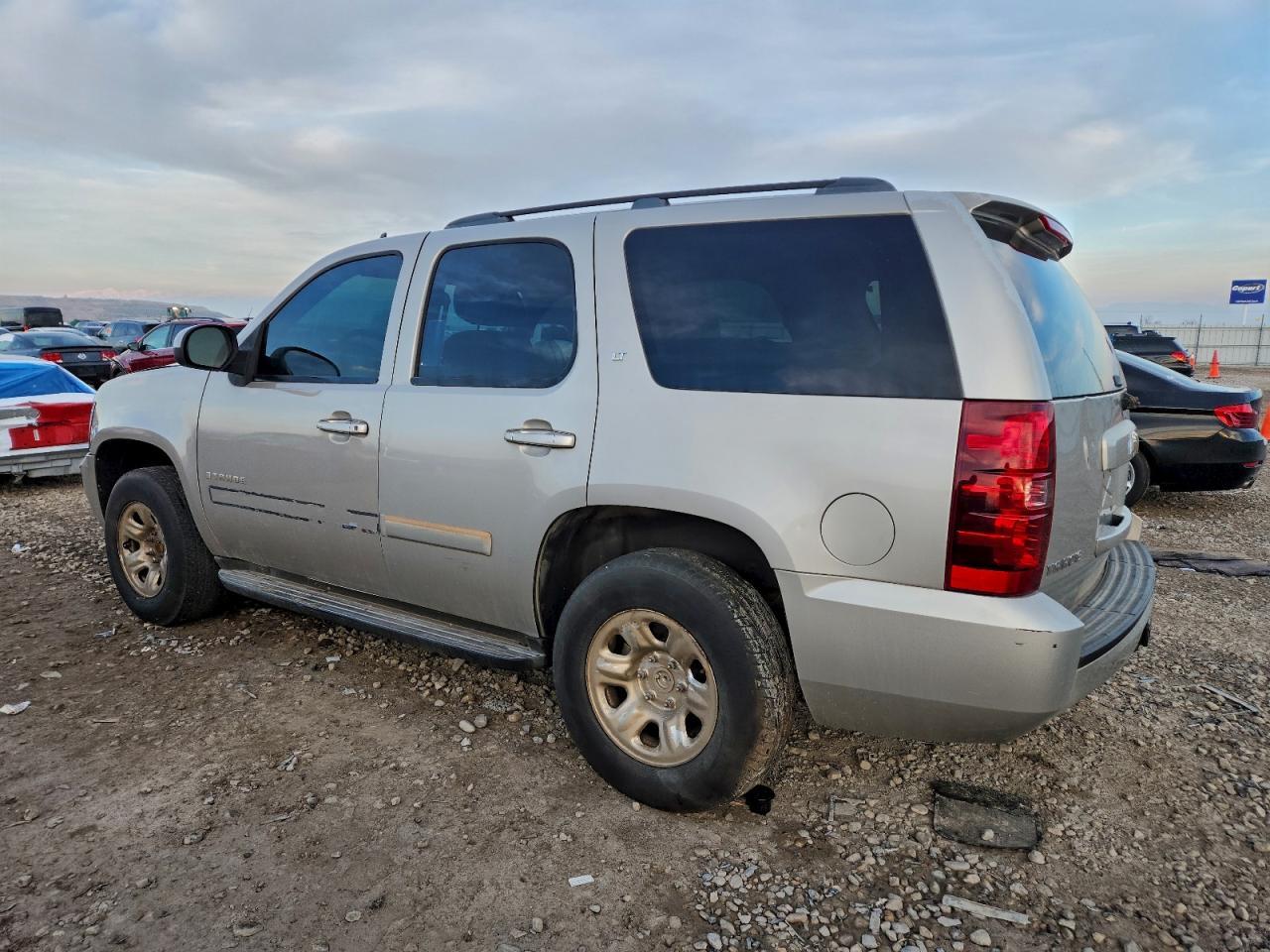 2008 Chevrolet Tahoe C1500 - Фото 2
