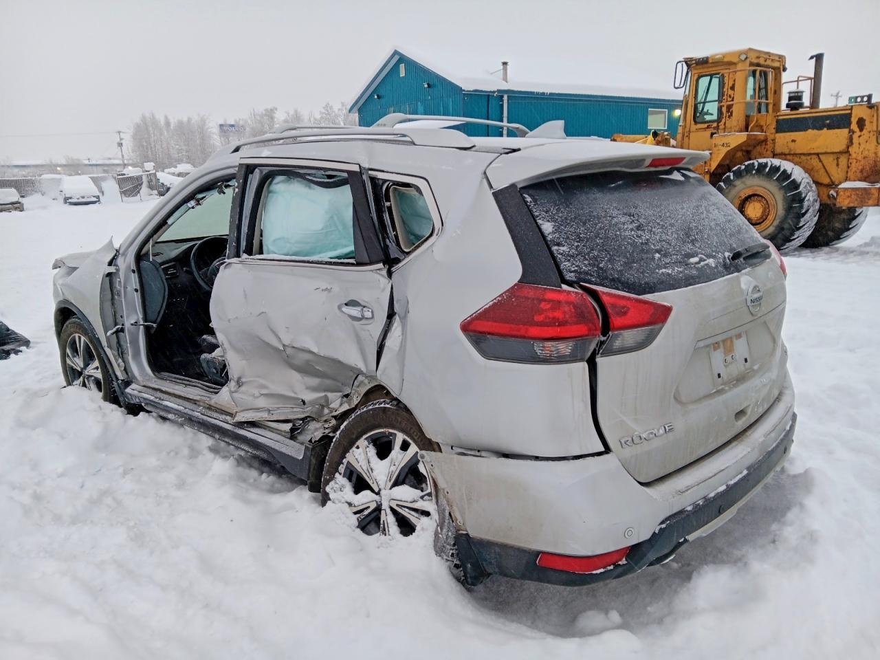 2019 Nissan Rogue S - Фото 2