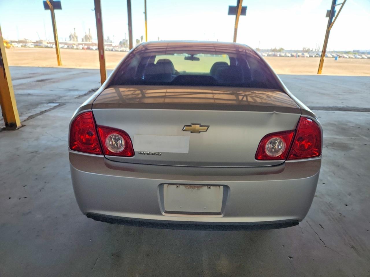 2012 Chevrolet Malibu Ls - Фото 6