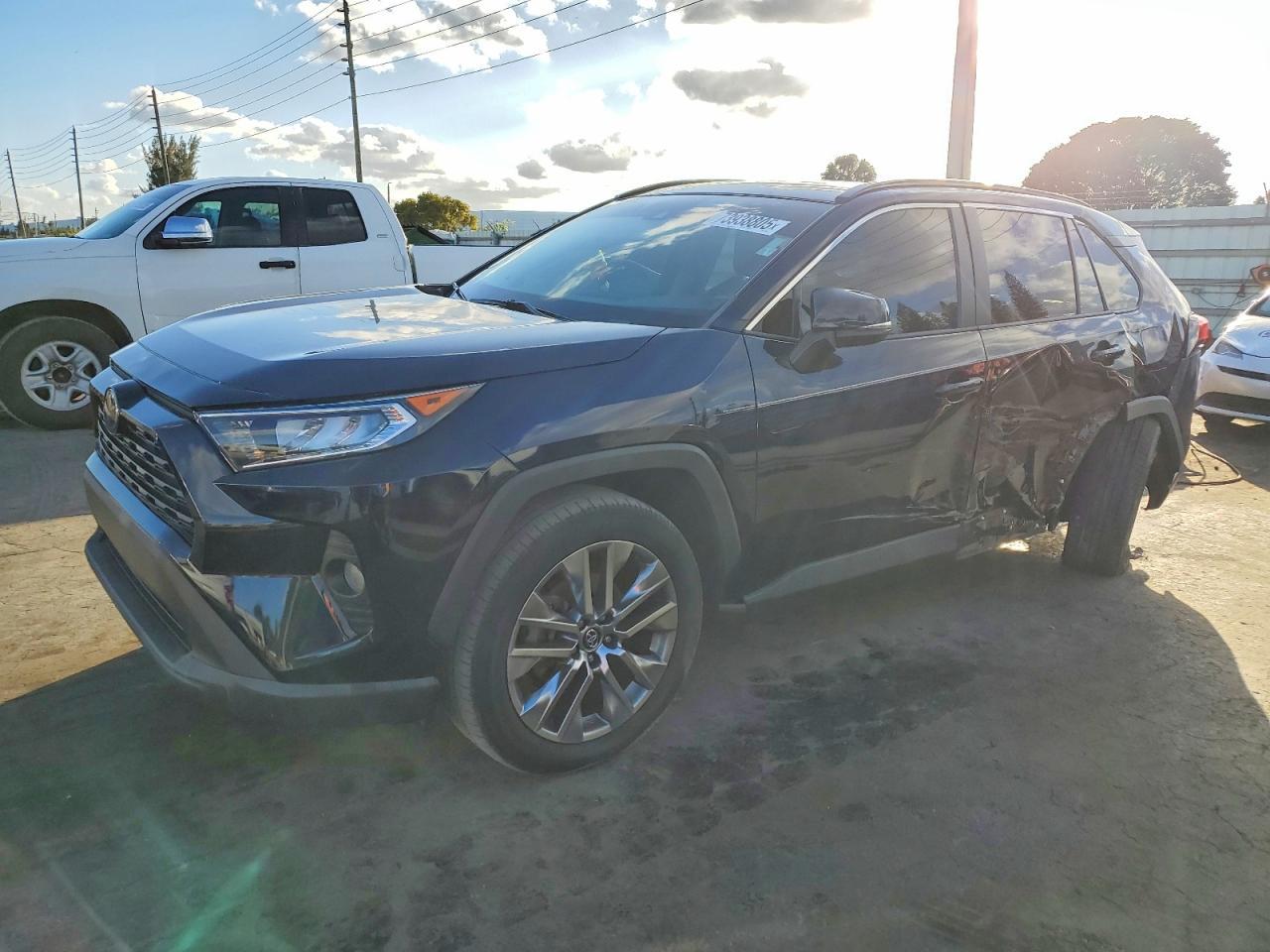 2019 Toyota Rav4 Xle Premium