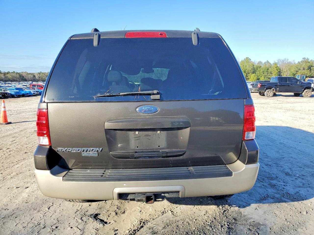 2005 Ford Expedition - Фото 6