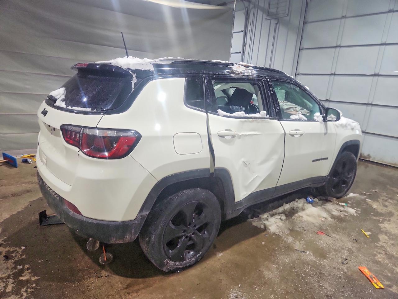 2020 Jeep Compass Latitude - Фото 3