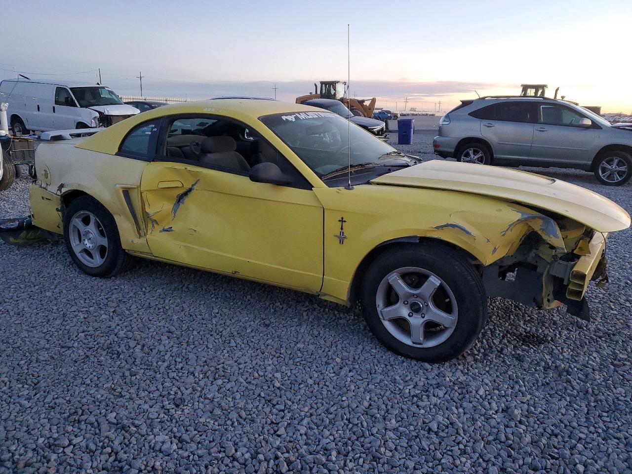 2003 Ford Mustang - Image 4