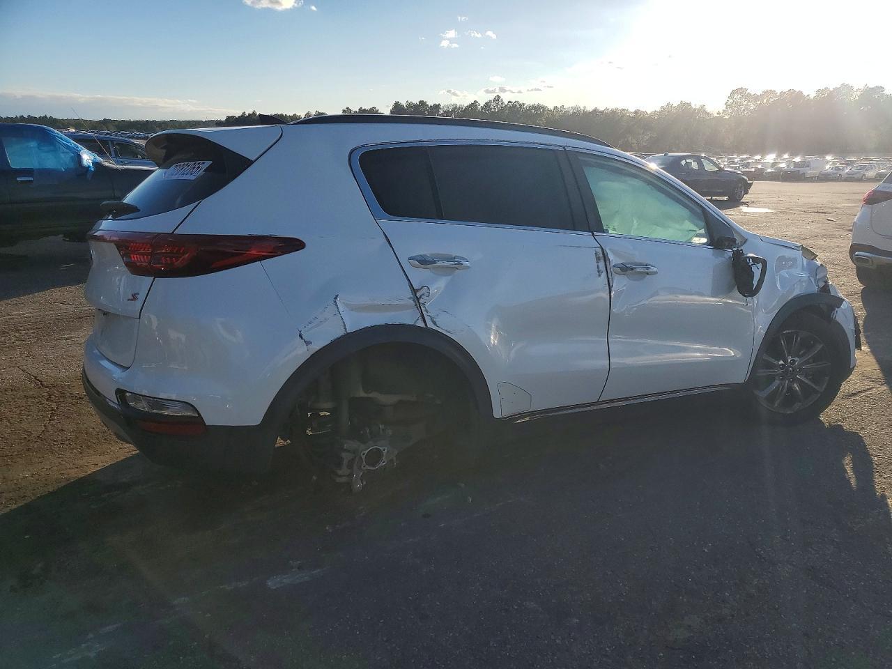 2020 Kia Sportage S - Фото 3