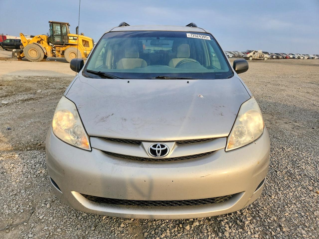 2010 Toyota Sienna Ce - Image 5