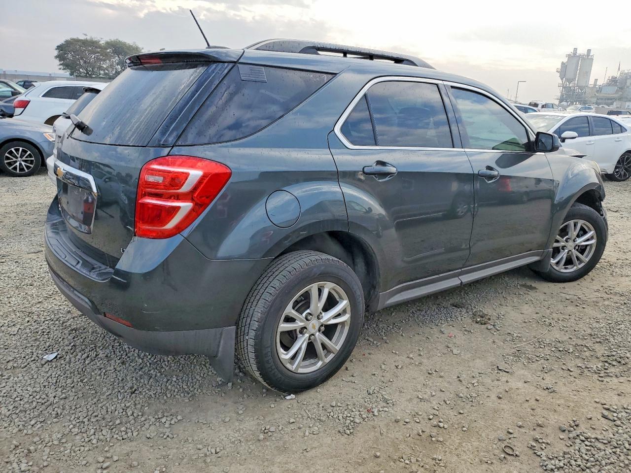 2017 Chevrolet Equinox Lt - Фото 3