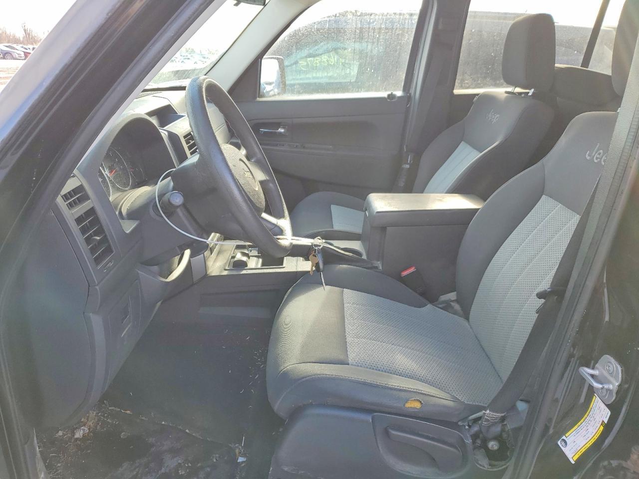 2009 Jeep Liberty Sport - Image 7