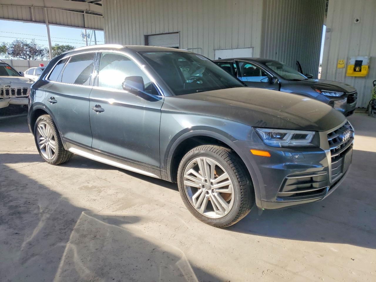 2019 Audi Q5 Premium Plus - Фото 4
