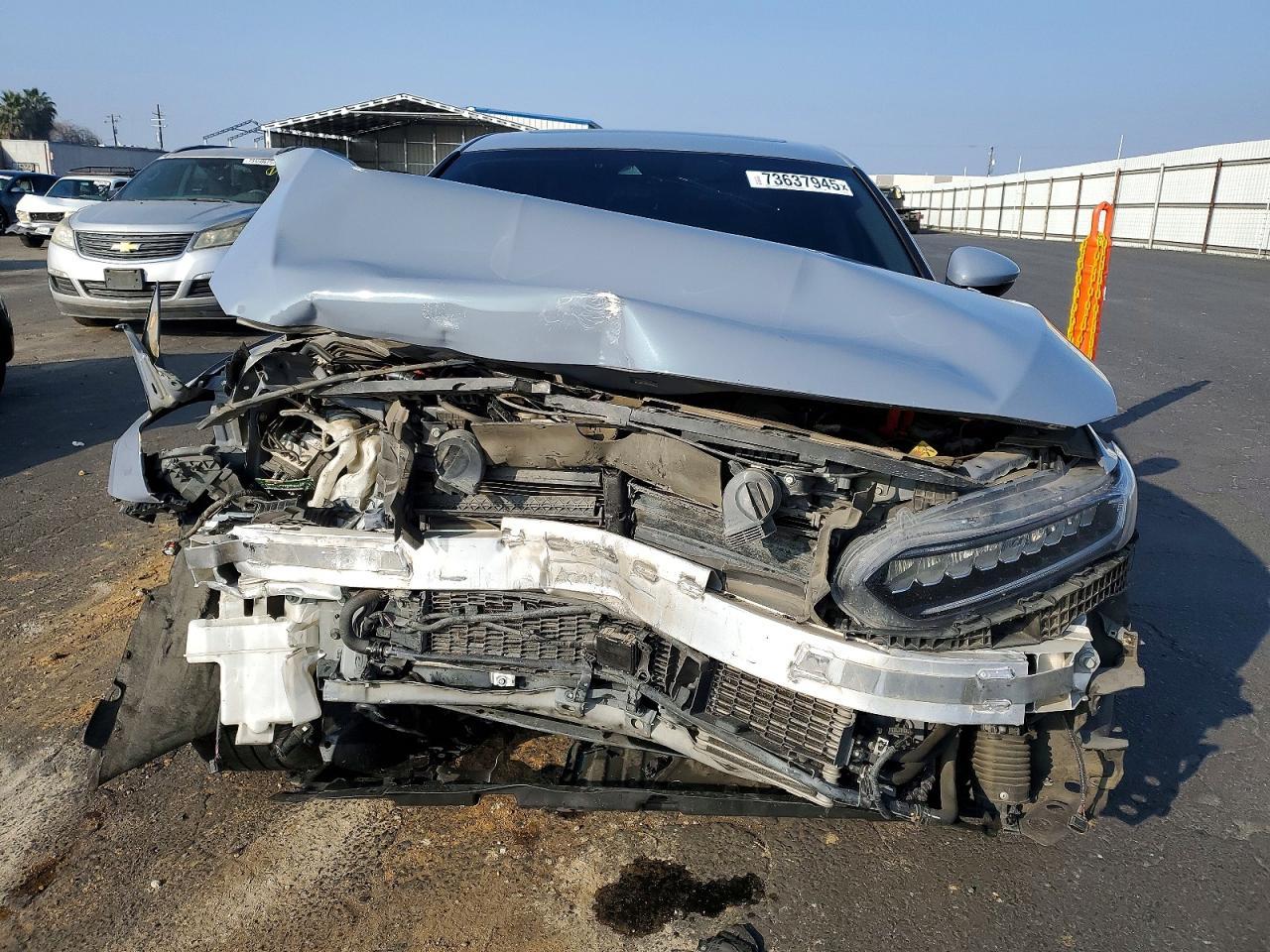 2022 Honda Accord Touring Hybrid - Фото 5