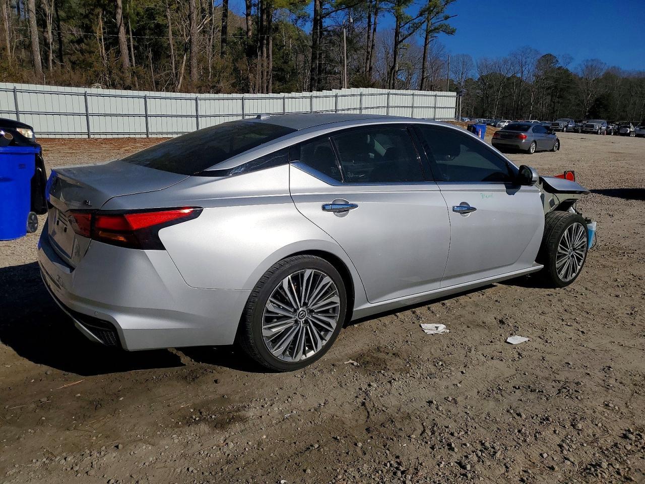 2023 Nissan Altima Sl - Фото 3