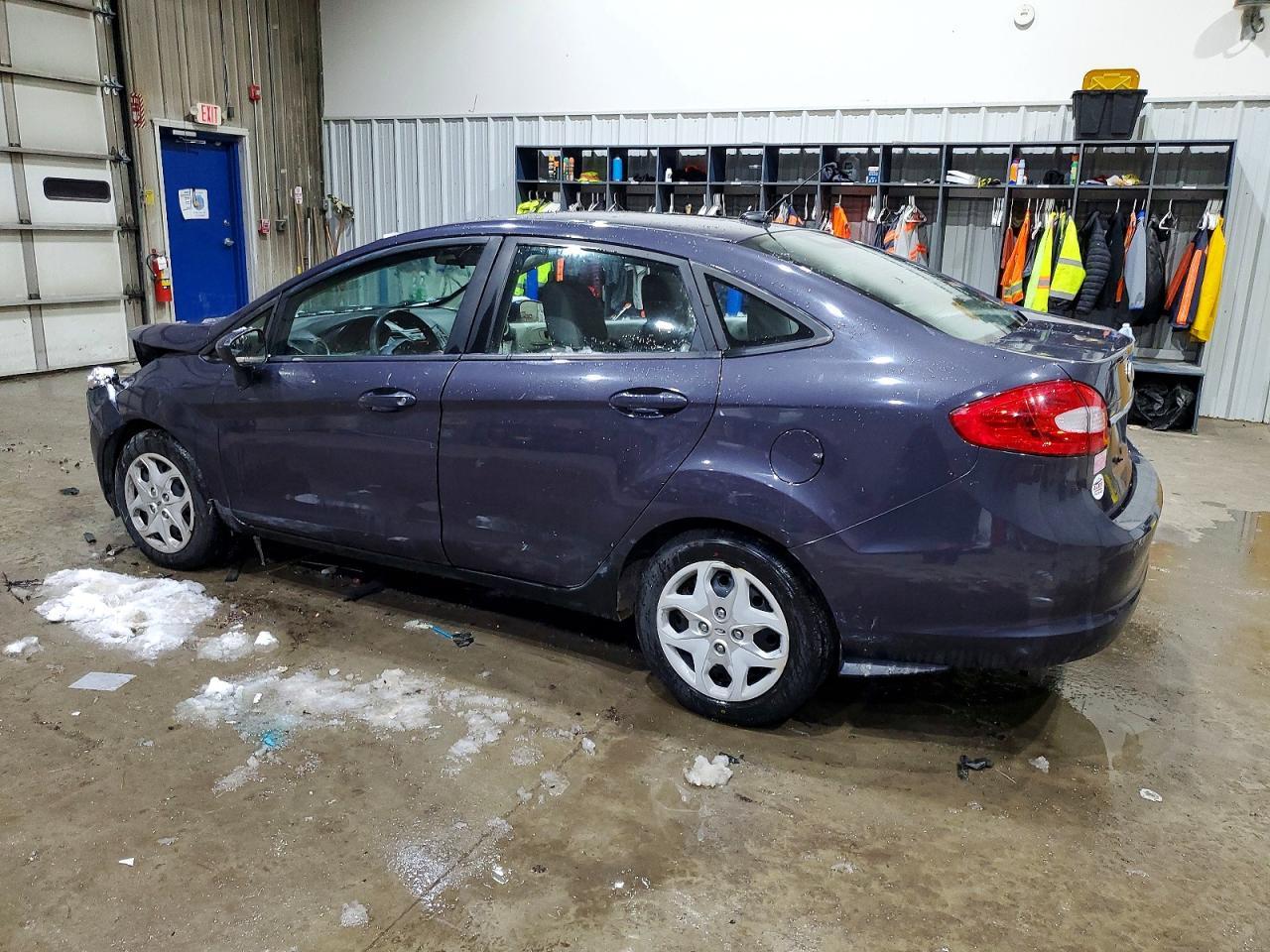 2012 Ford Fiesta S - Фото 2