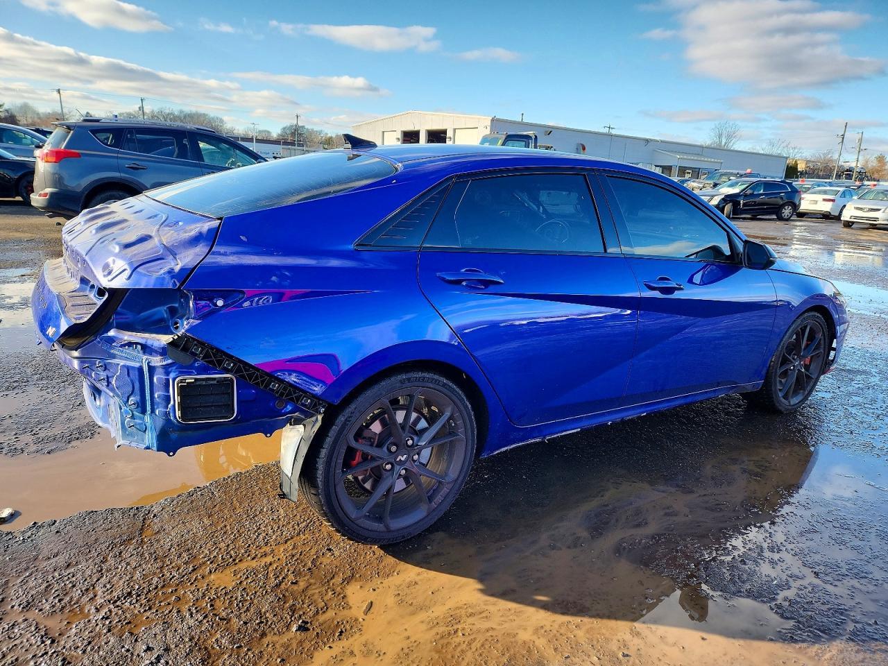 2022 Hyundai Elantra N - Image 3