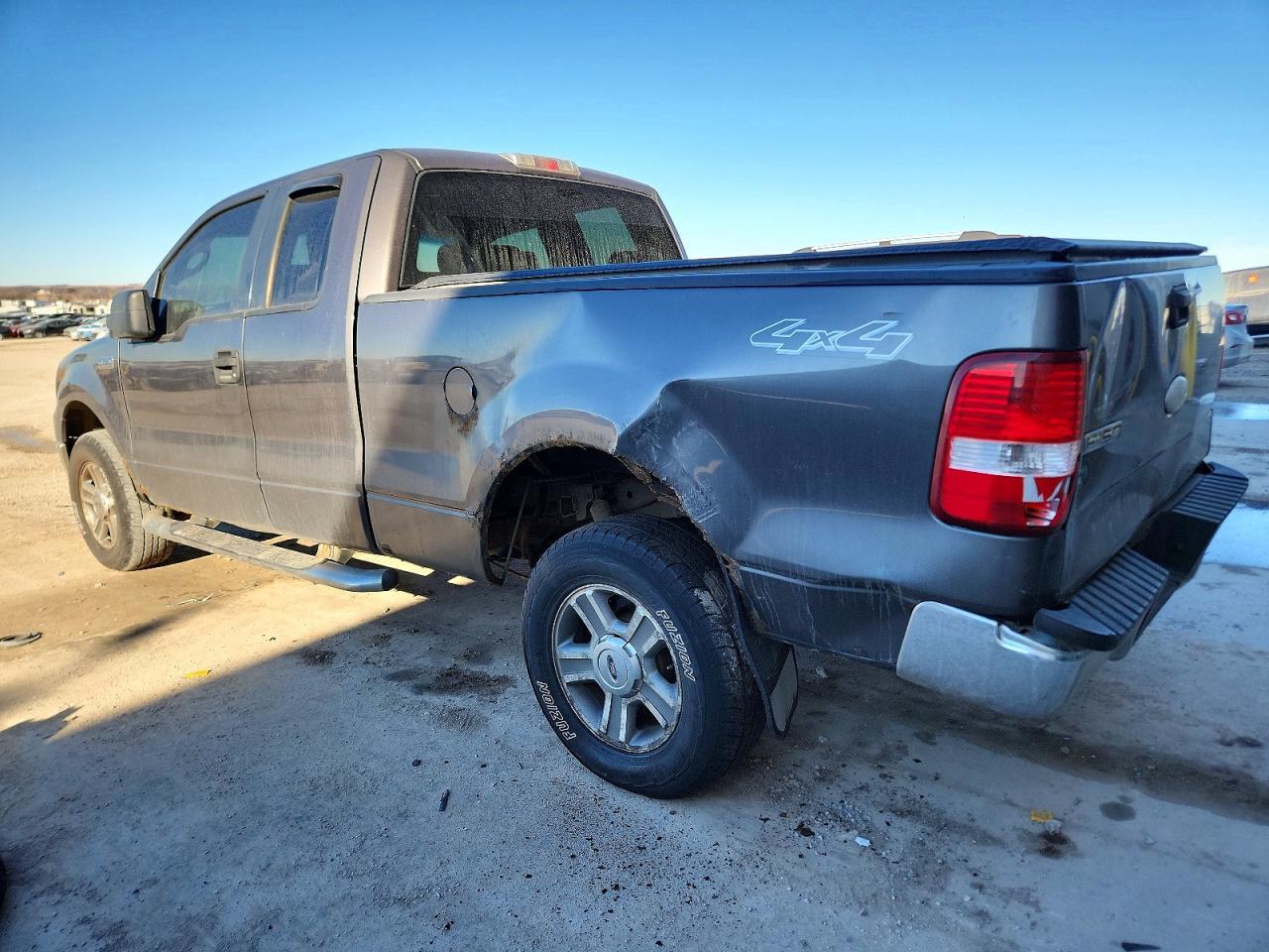 2007 Ford F150 - Фото 2