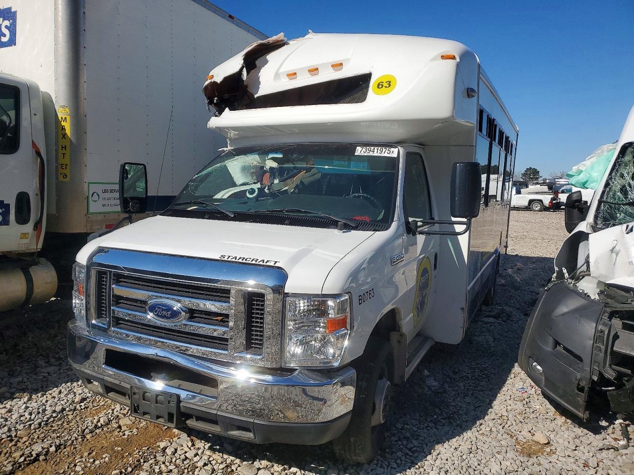 2019 Ford E450 Shuttle Bus - Image 2