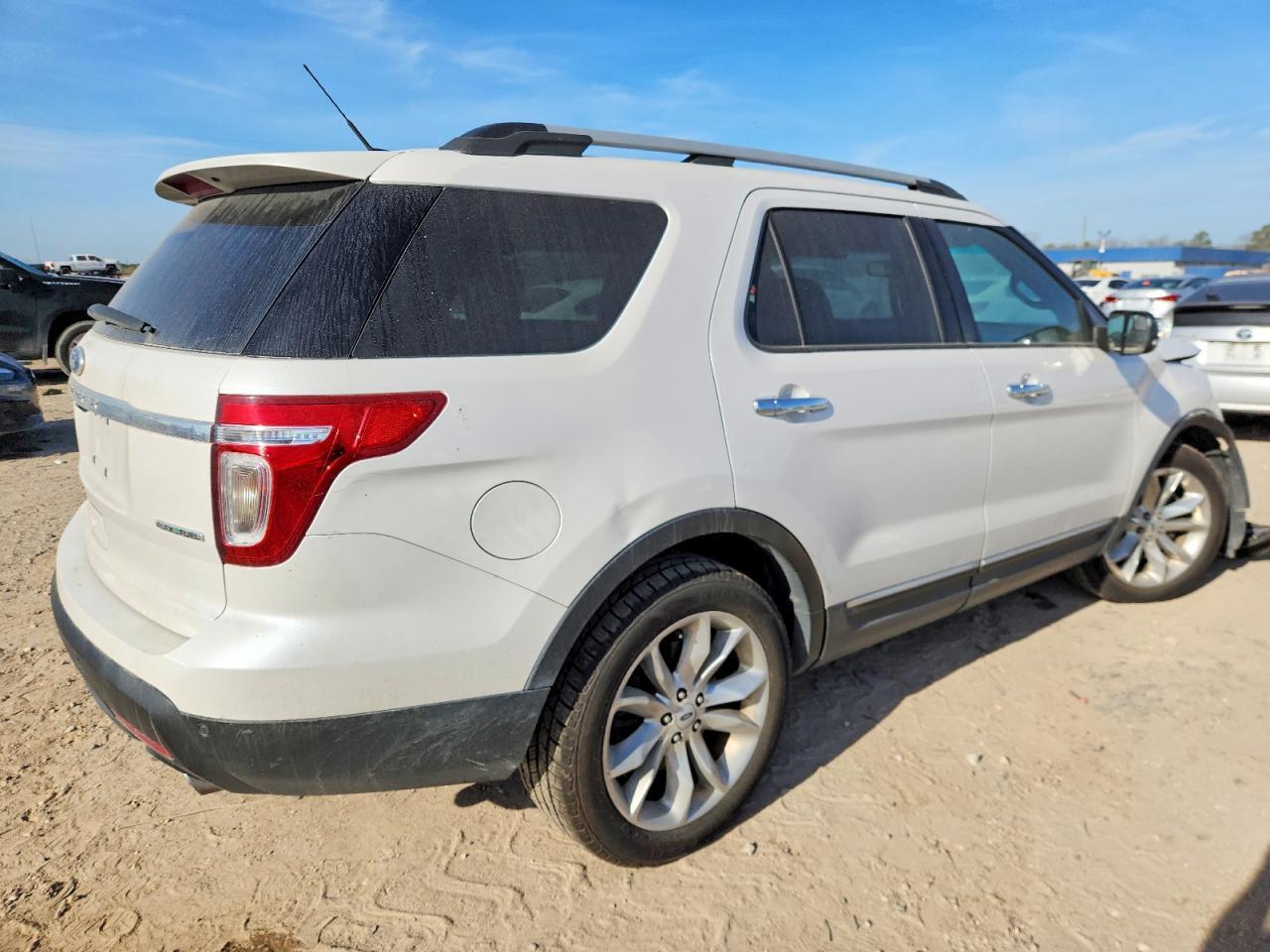 2013 Ford Explorer Xlt - Фото 3