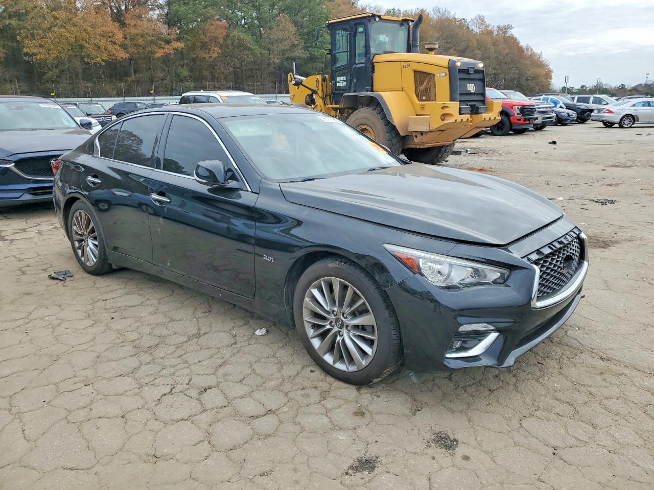 2018 Infinity Q50 Luxe - Image 4