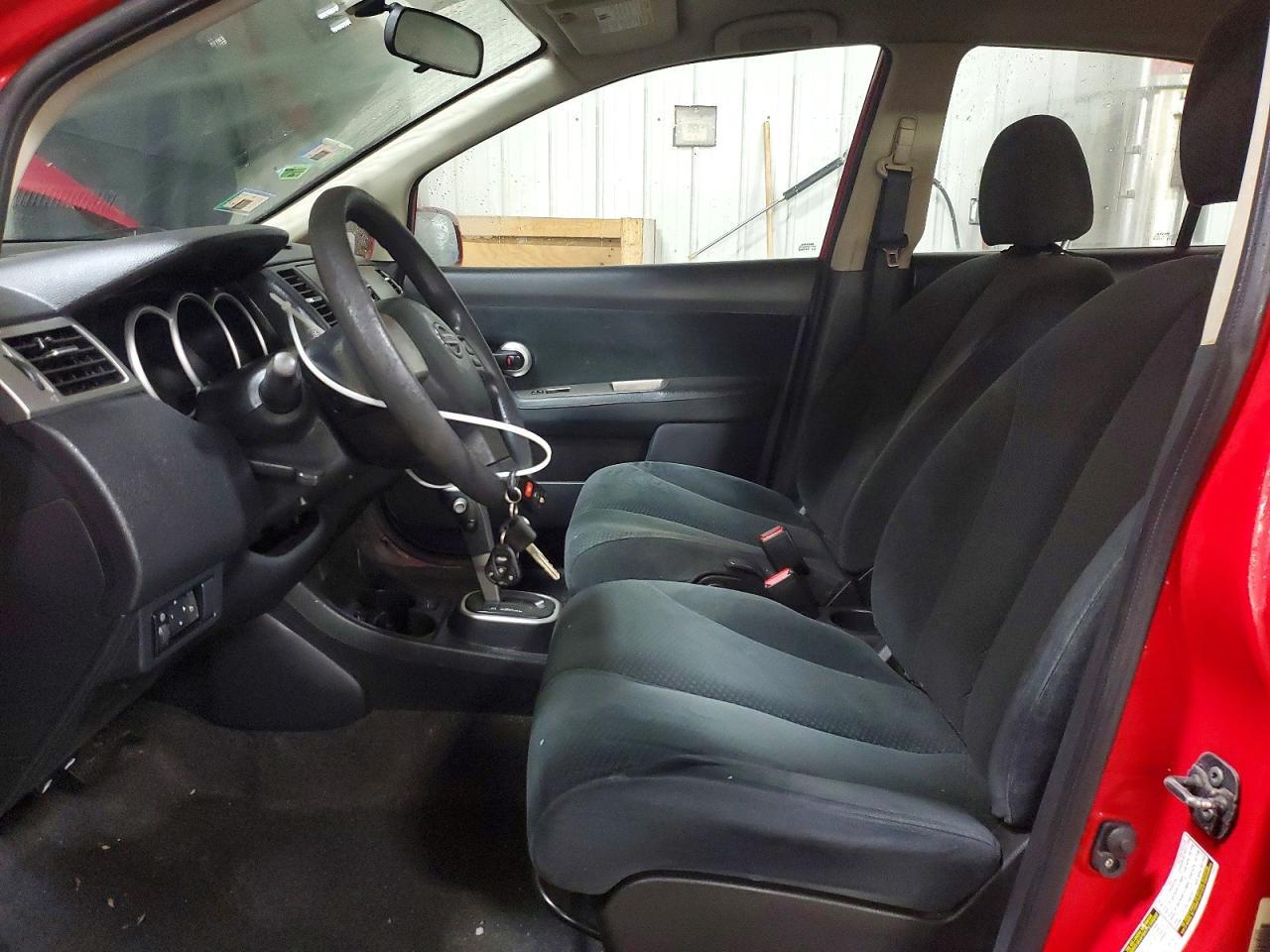 2011 Niss Versa - Image 7