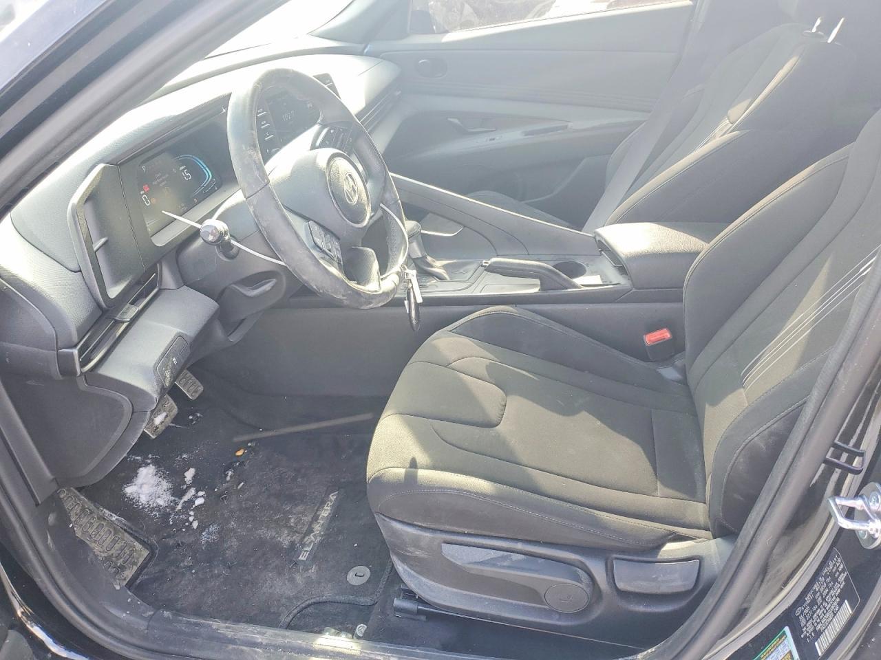 2025 Hyundai Elantra Sel Sport - Фото 7