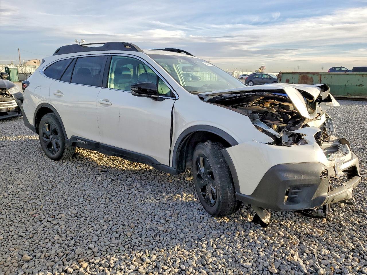 2022 Subaru Outback Onyx Edition Xt - Image 4