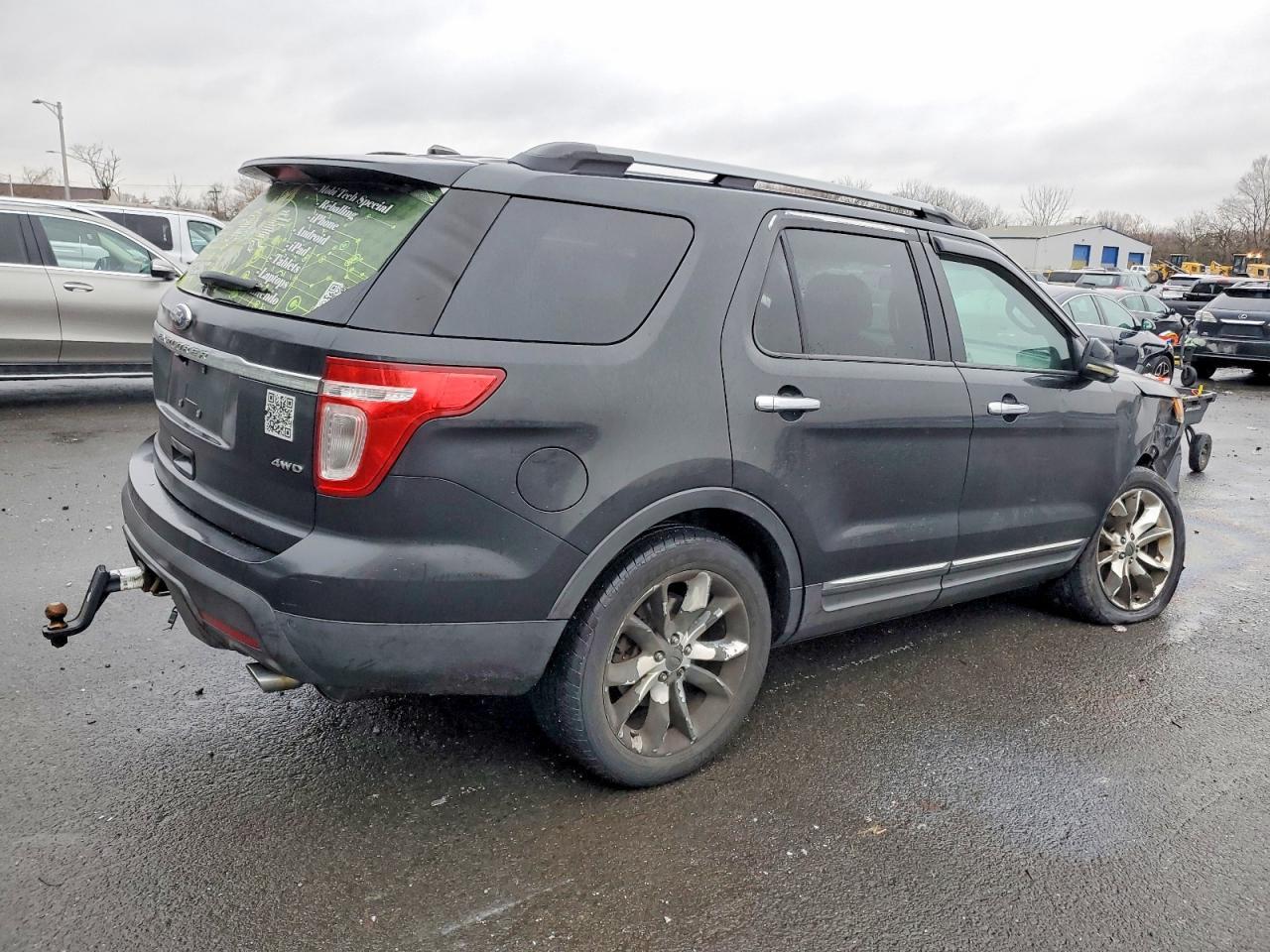 2011 Ford Explorer Xlt - Image 3