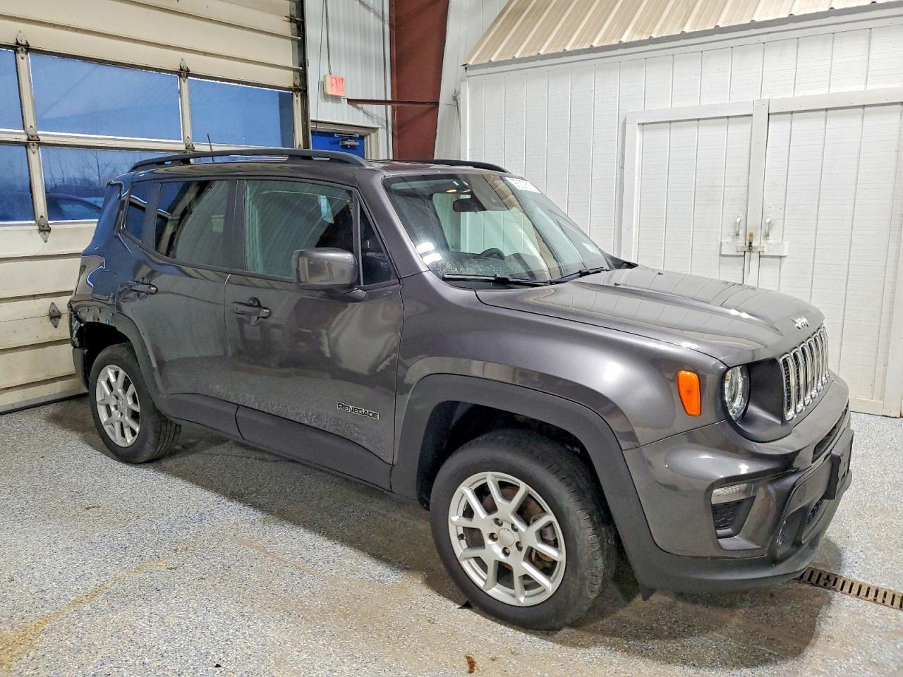 2021 Jeep Renegade Latitude - Фото 4