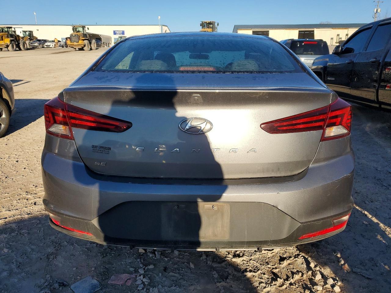 2019 Hyundai Elantra Se - Фото 6