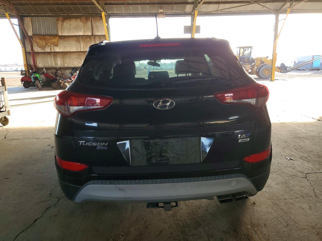 2017 Hyundai Tucson Limited - Image 6