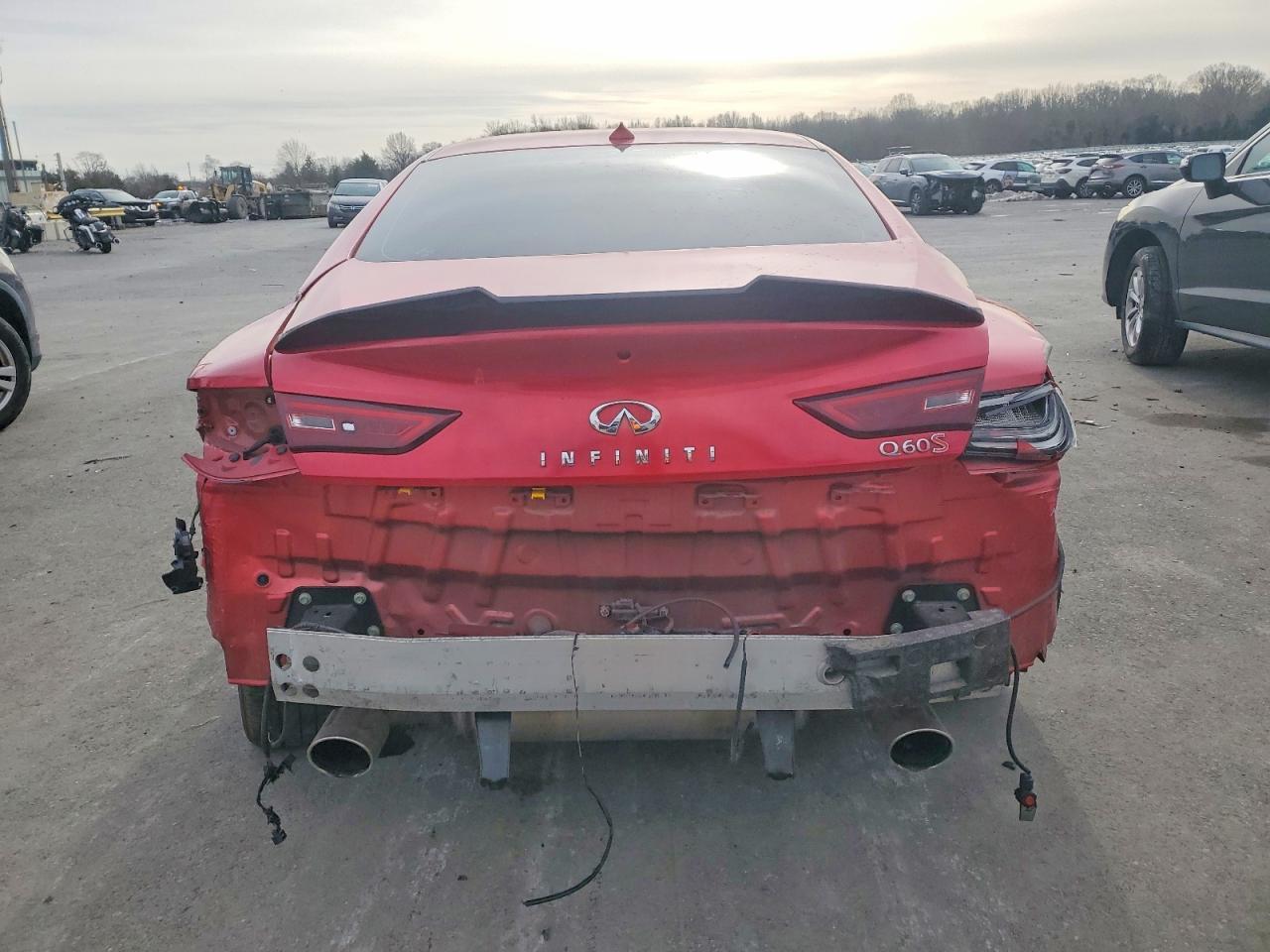 2022 Infiniti Q60 Luxe - Фото 6