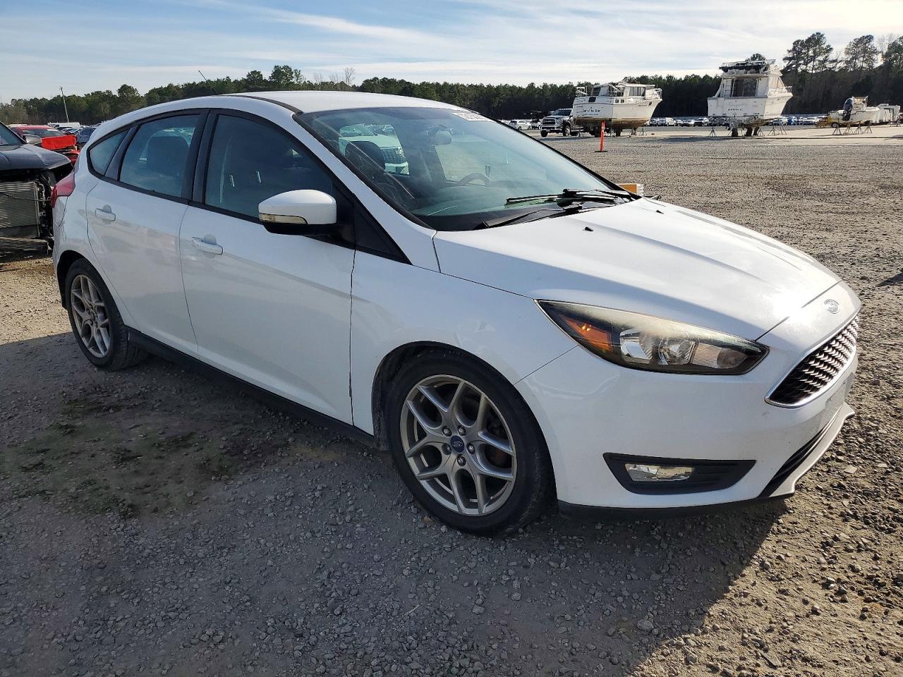 2015 Ford Focus Se - Фото 4
