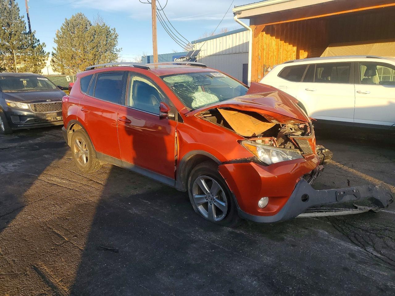 2015 Toyota Rav4 Xle - Image 4