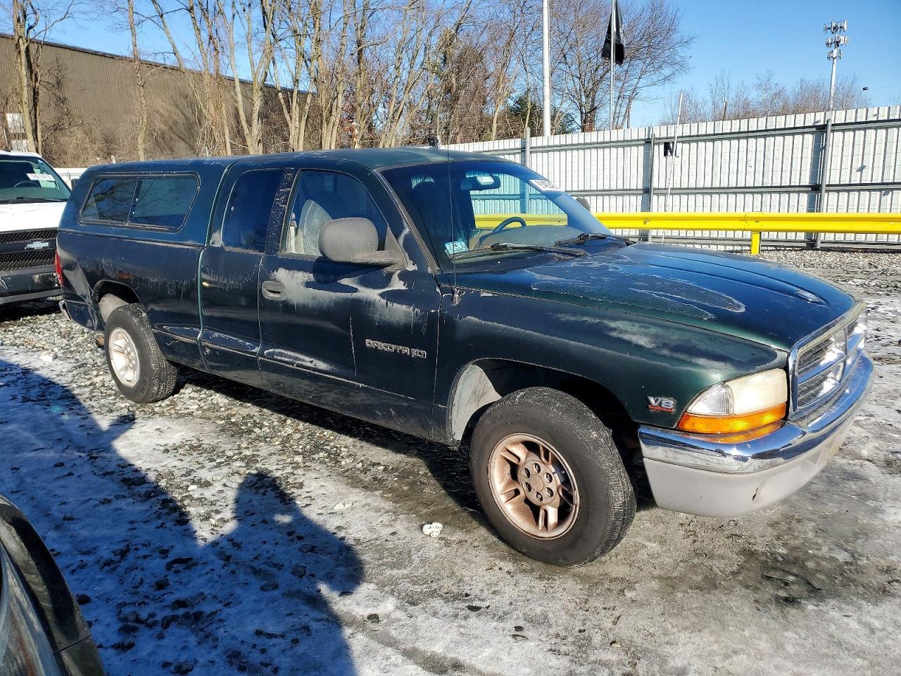 1998 Dodge Dakota - Image 4