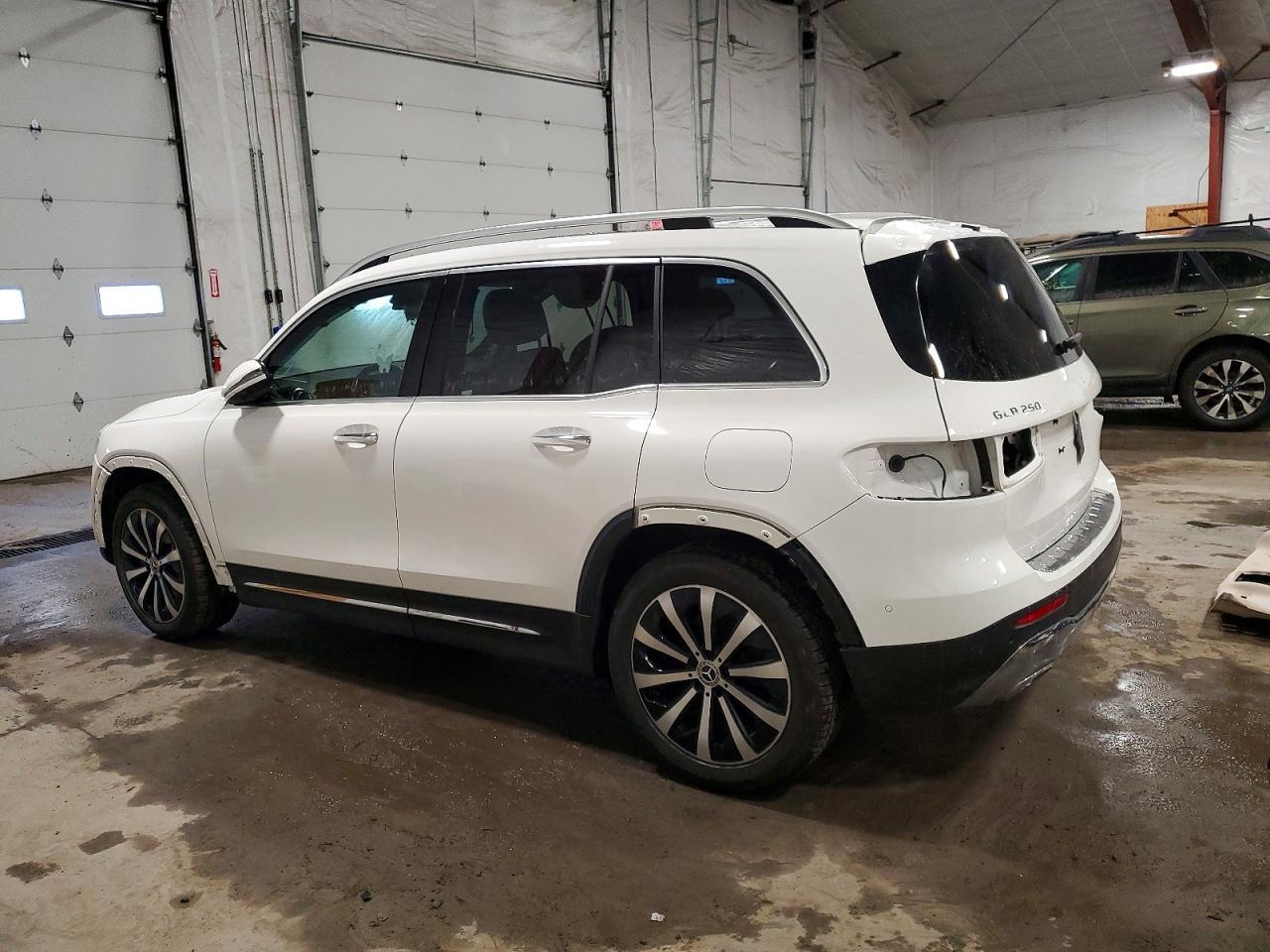 2023 Mercedes-Benz Glb 250 4Matic - Image 2