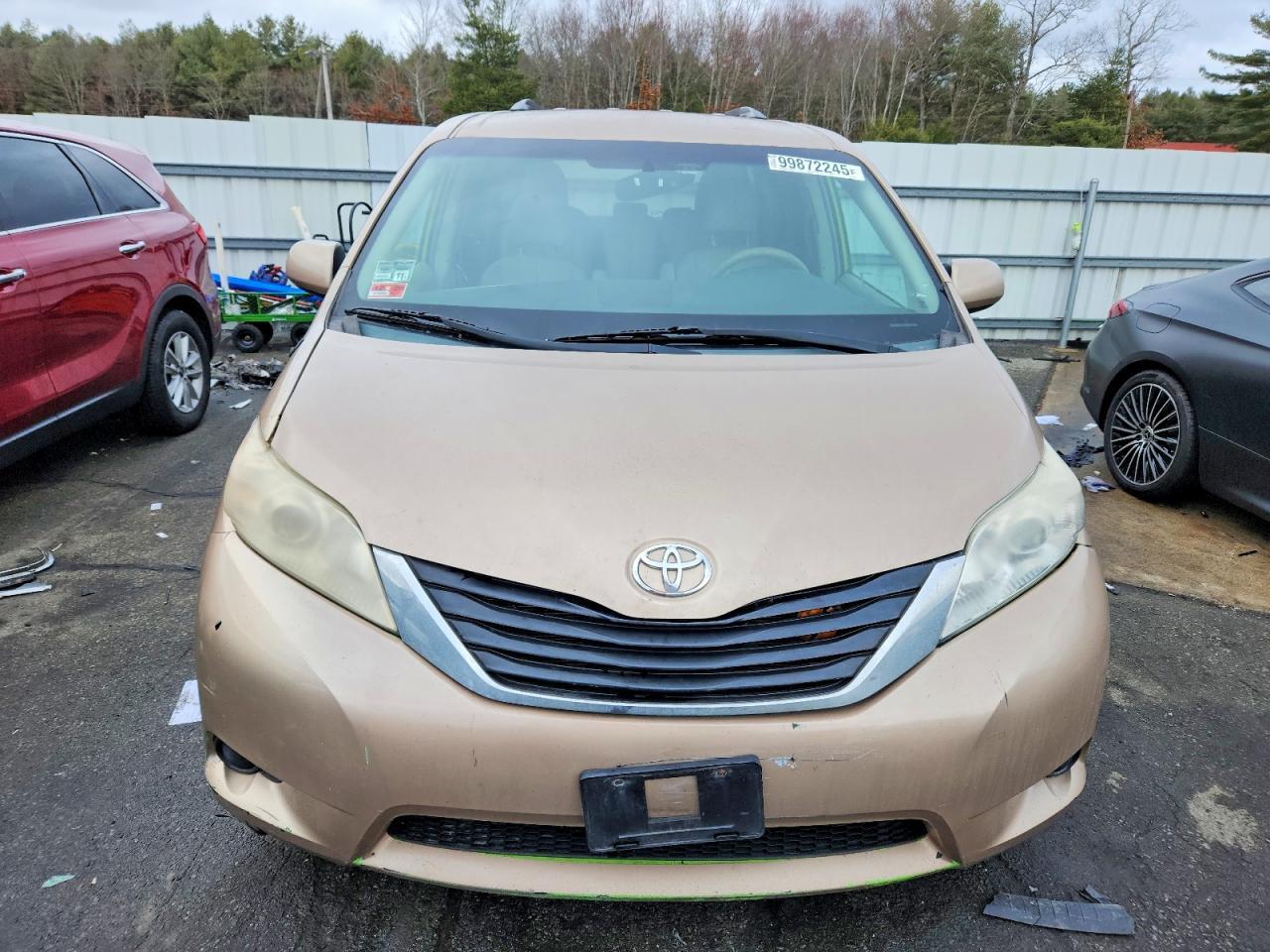 2014 Toyota Sienna Le - Фото 5