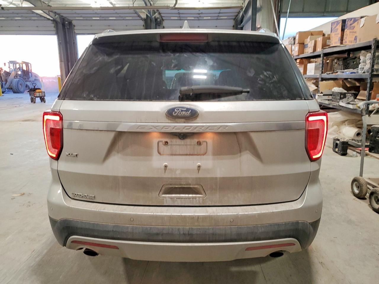 2017 Ford Explorer Xlt - Фото 6