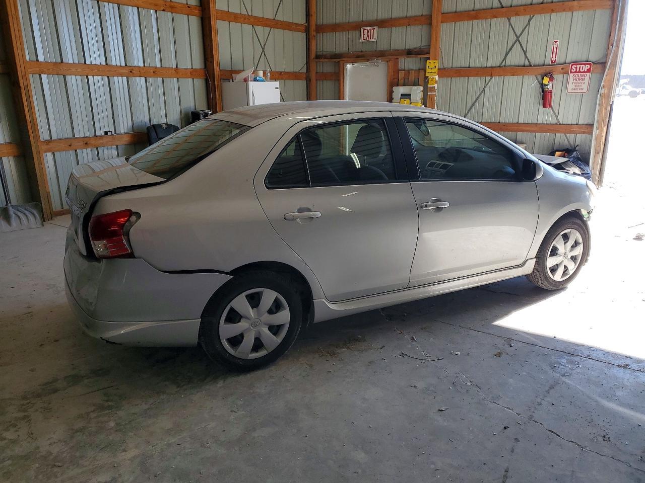 2008 Toyota Yaris - Фото 3