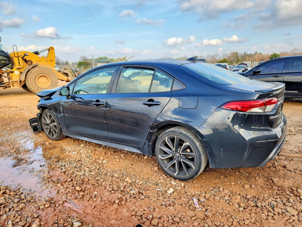 2020 Toyota Corolla Se - Фото 2