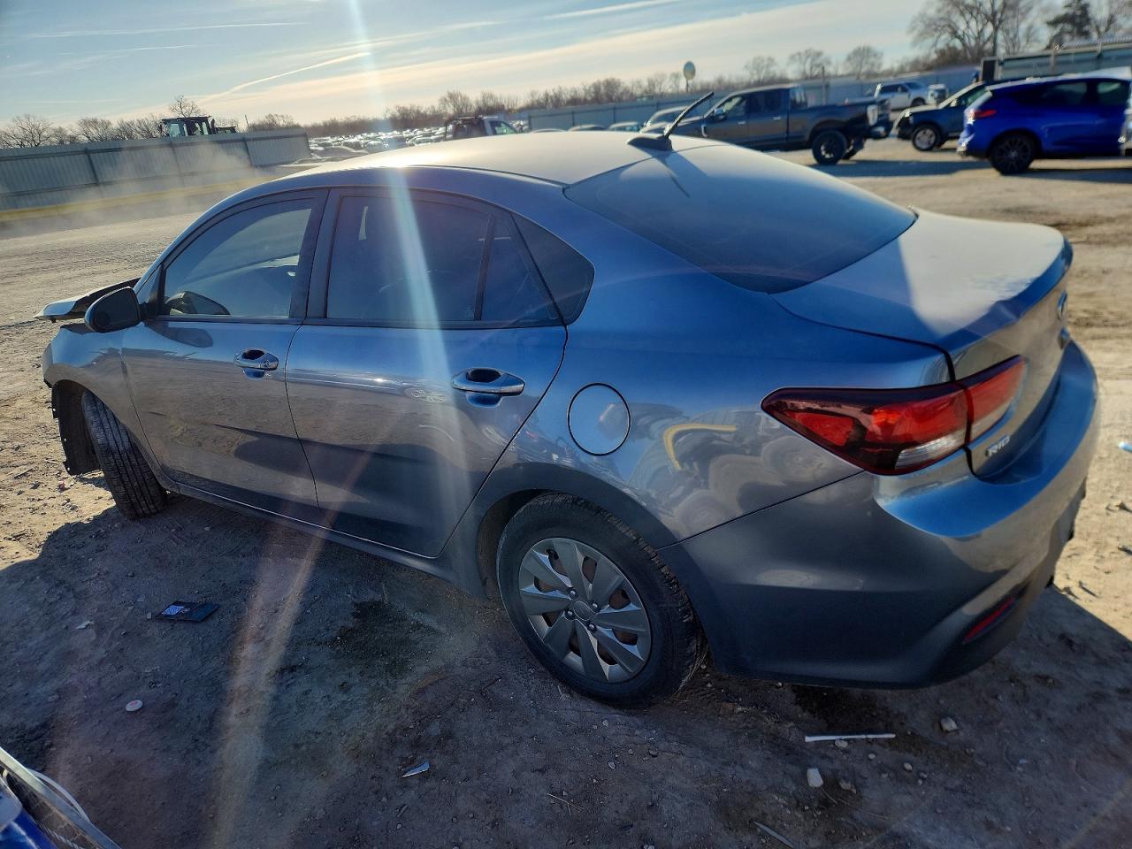 2020 Kia Rio Lx - Фото 2