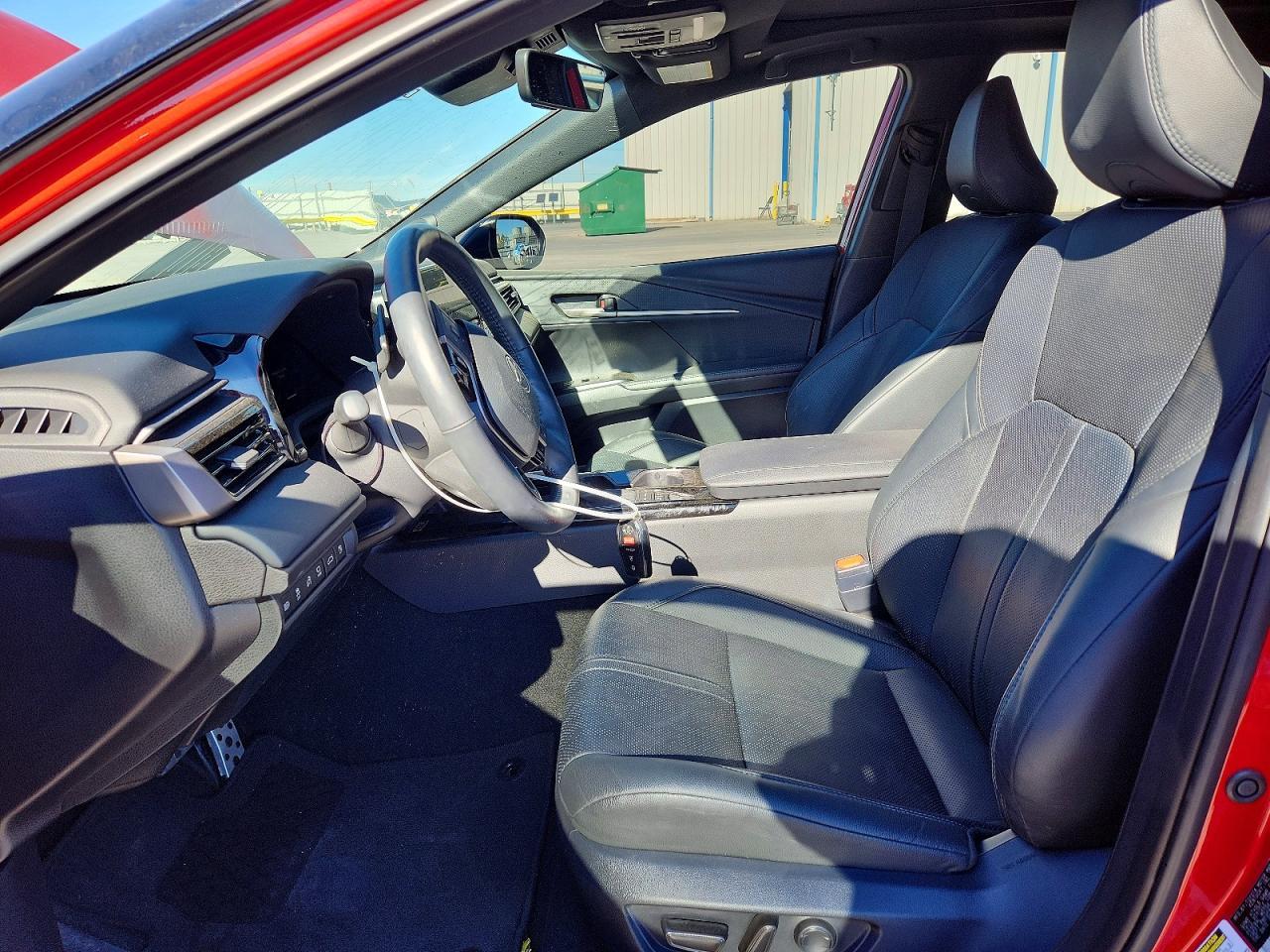 2025 Toyota Camry Xse - Image 7