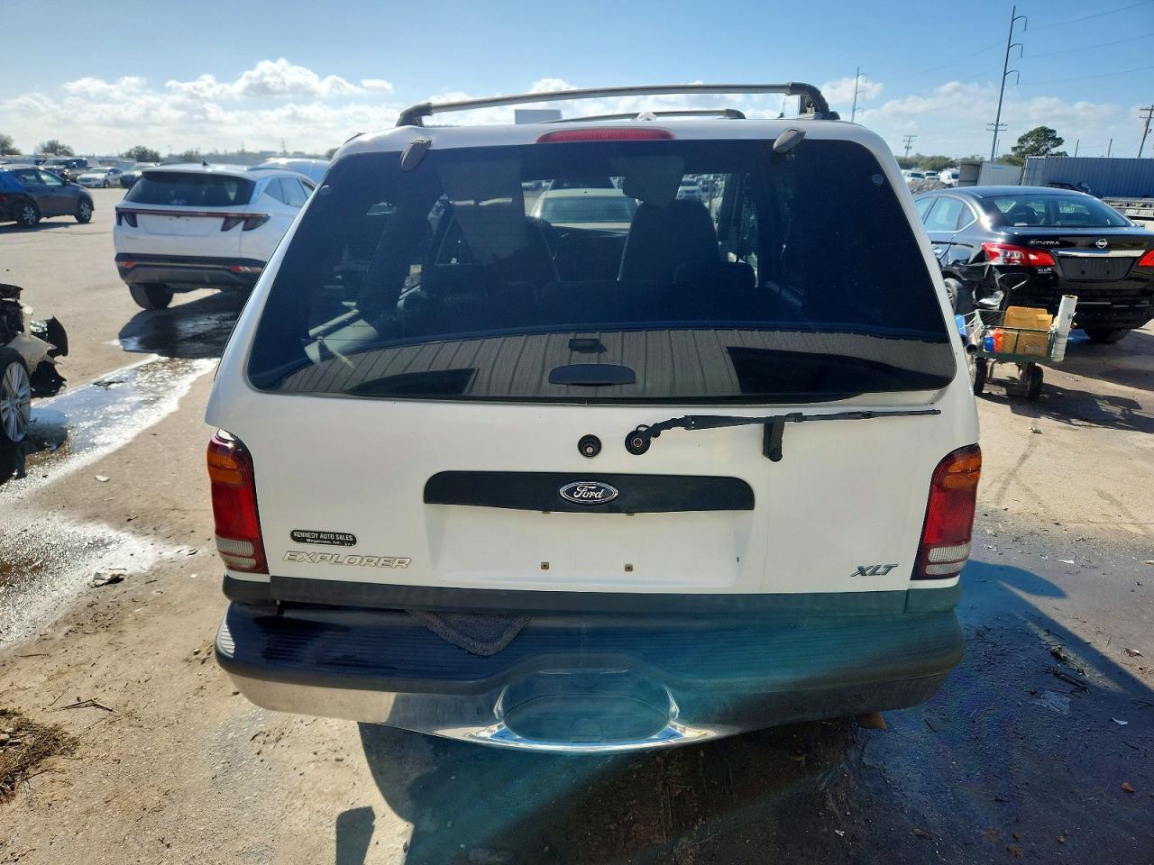 2000 Ford Explorer Xlt - Image 6