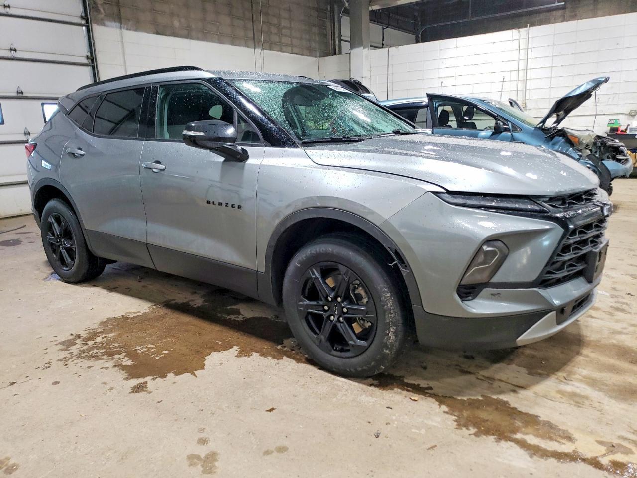 2023 Chevrolet Blazer 3Lt - Фото 4