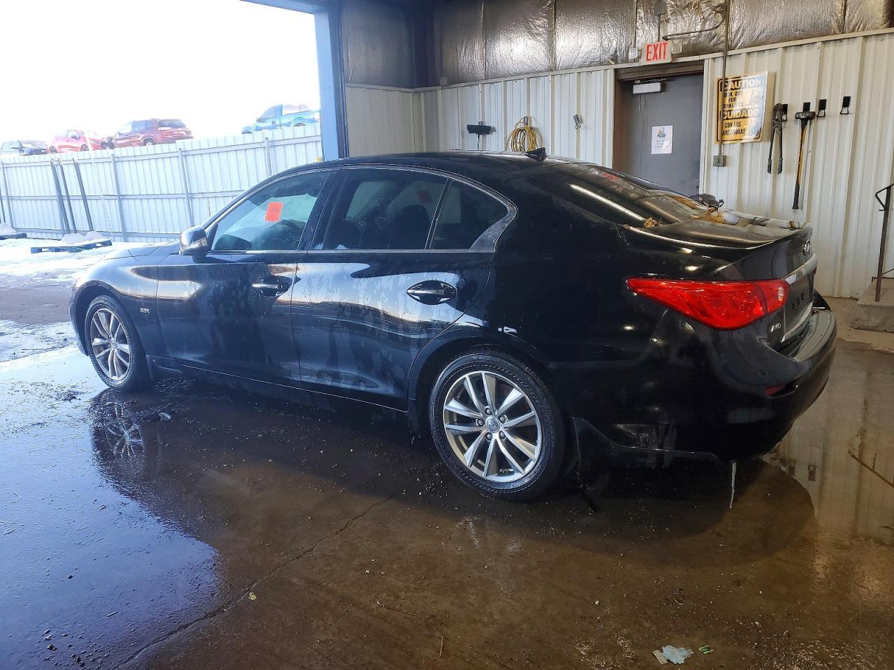 2017 Infiniti Q50 2.0T Premium - Image 2