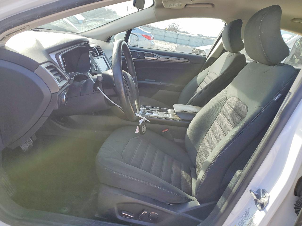 2017 Ford Fusion Se - Фото 7