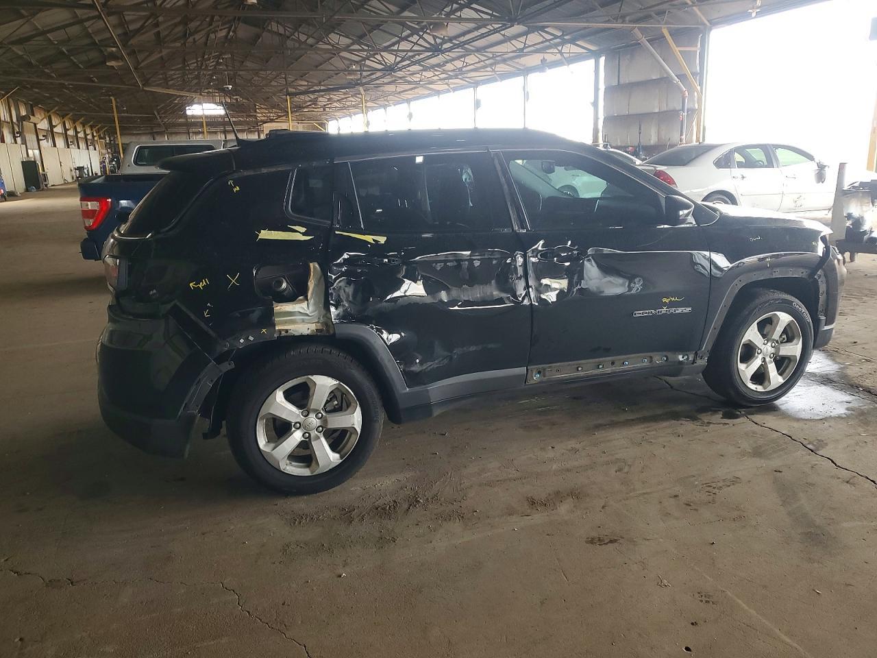 2022 Jeep Compass Latitude - Фото 3