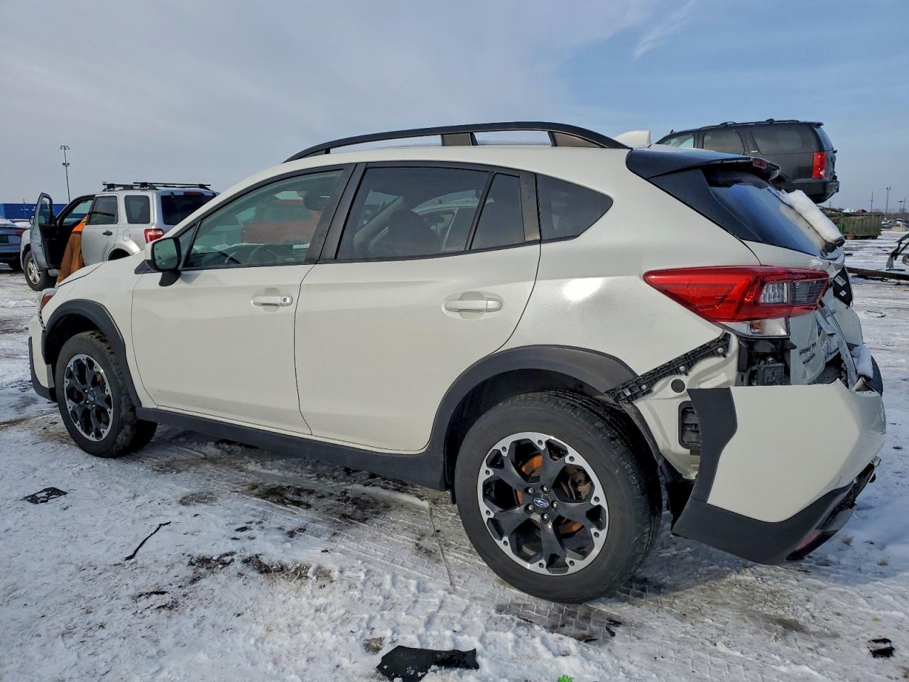 2023 Subaru Crosstrek Premium - Фото 2