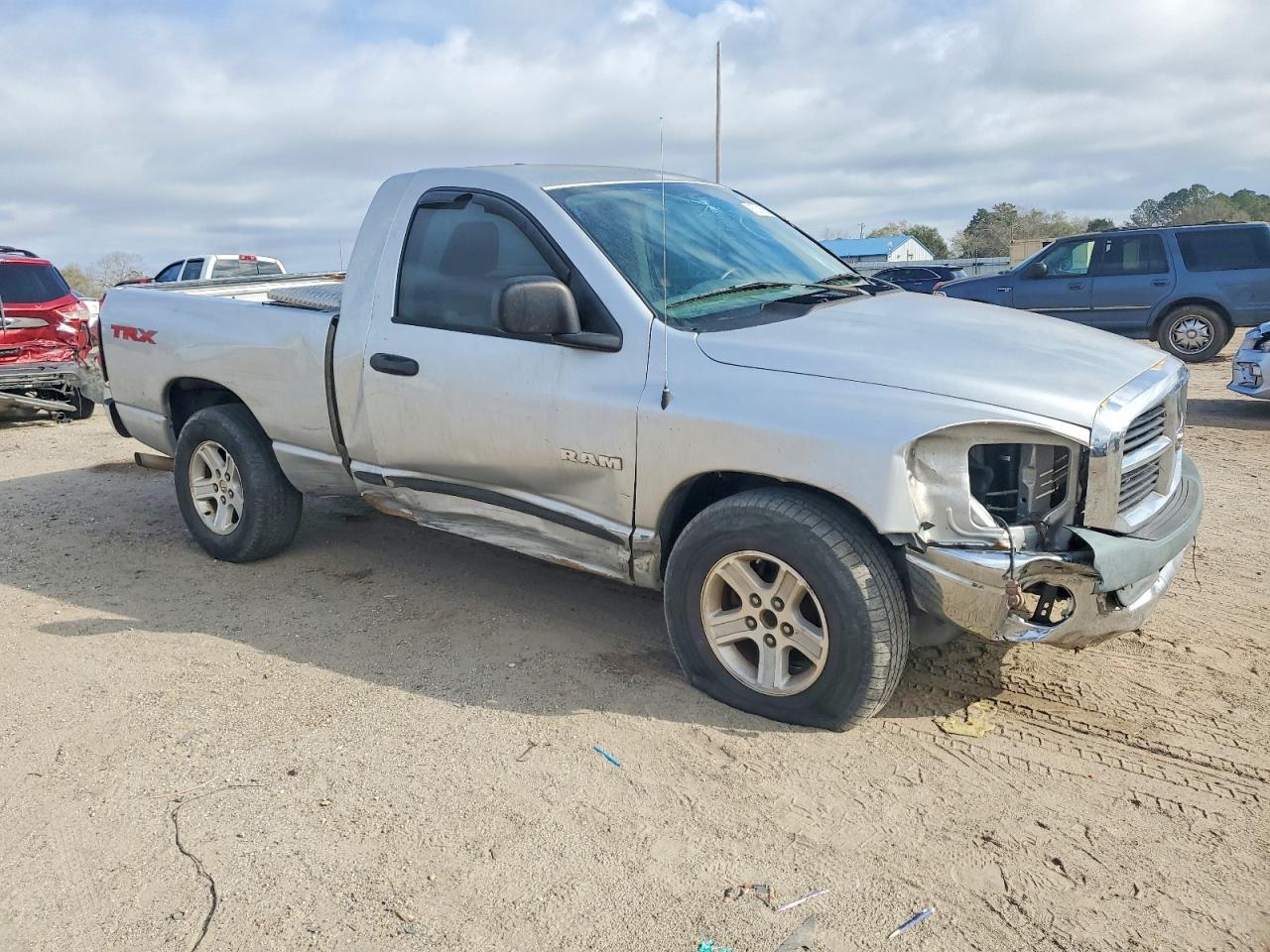 2008 Dodge Ram 1500 St - Фото 4
