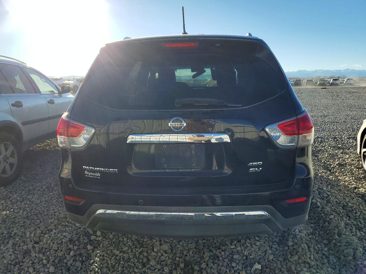 2013 Nissan Pathfinder S - Фото 6