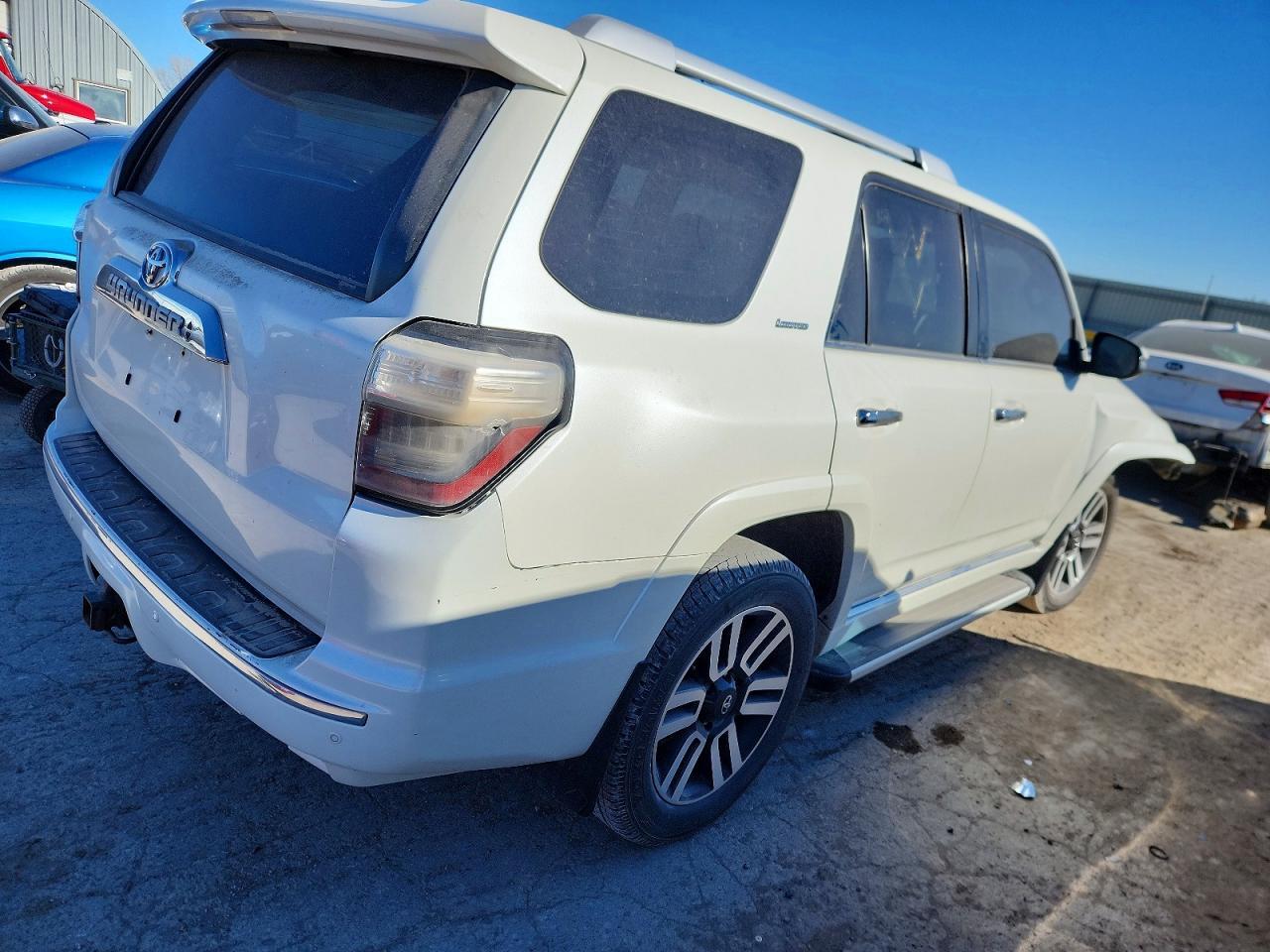 2019 Toyota 4Runner Sr5/Sr5 Premium - Фото 3