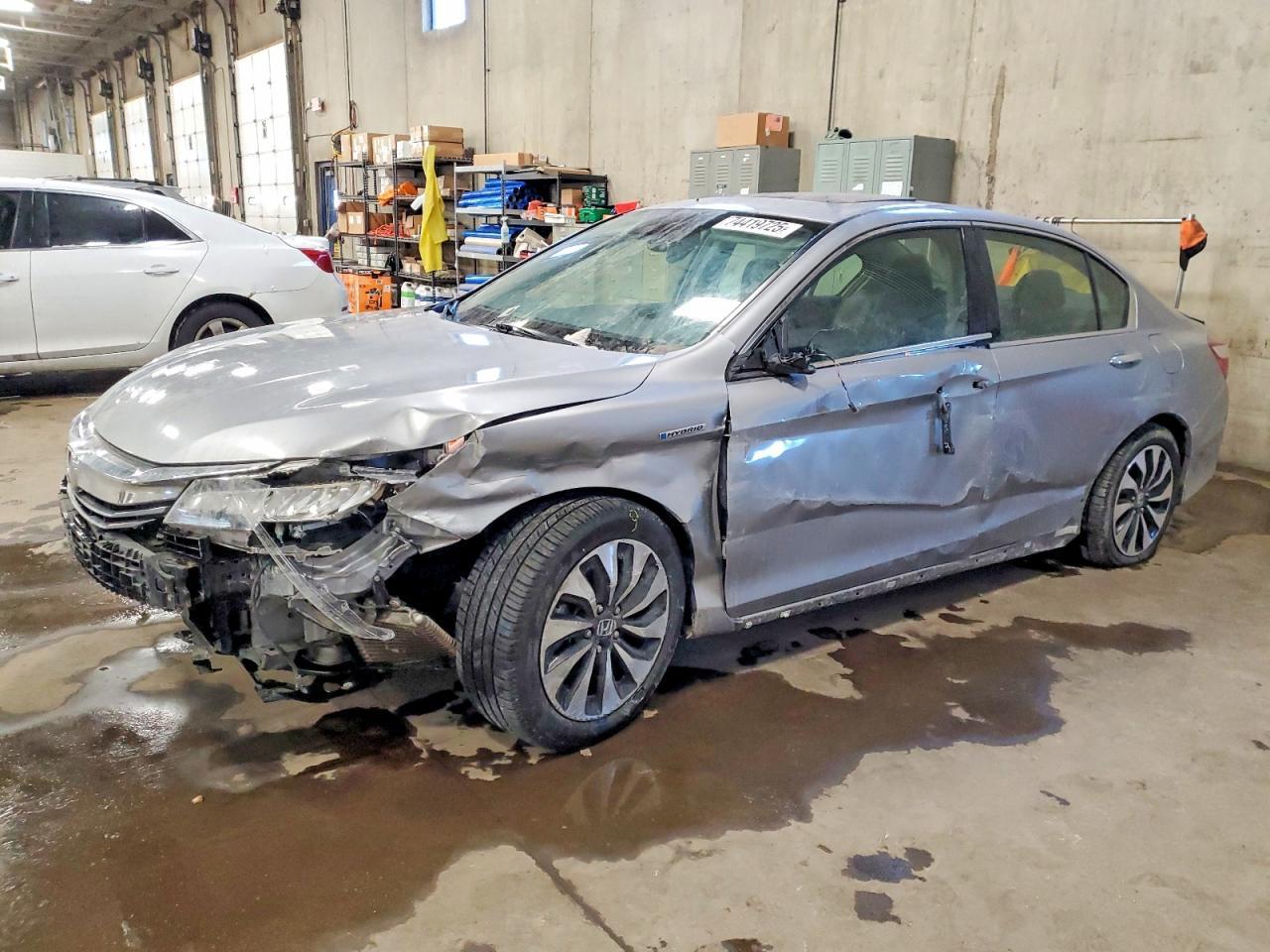 2017 Honda Accord Touring Hybrid